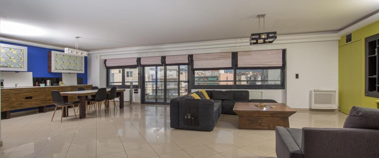 Spacious Modern Apartments With Great Rooftop View Афины Экстерьер фото